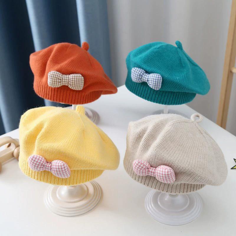 Knitted Children's Bowtie berets