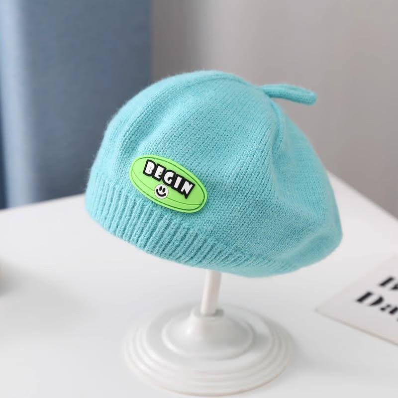 Infant and Young Children Knitted Yarn Beret for Boys and Girls